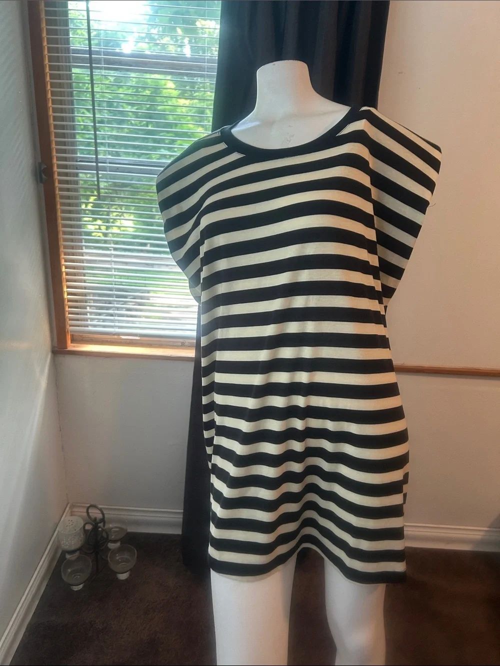 LuLaRroe striped Black and Cream Short Sleeve Tunic